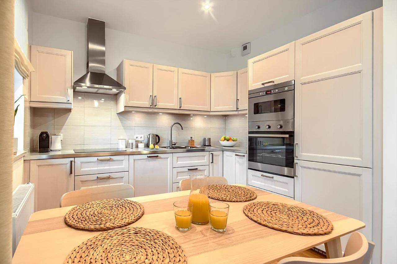 Kropla Rosy 2 Apartman Wrocław Kültér fotó